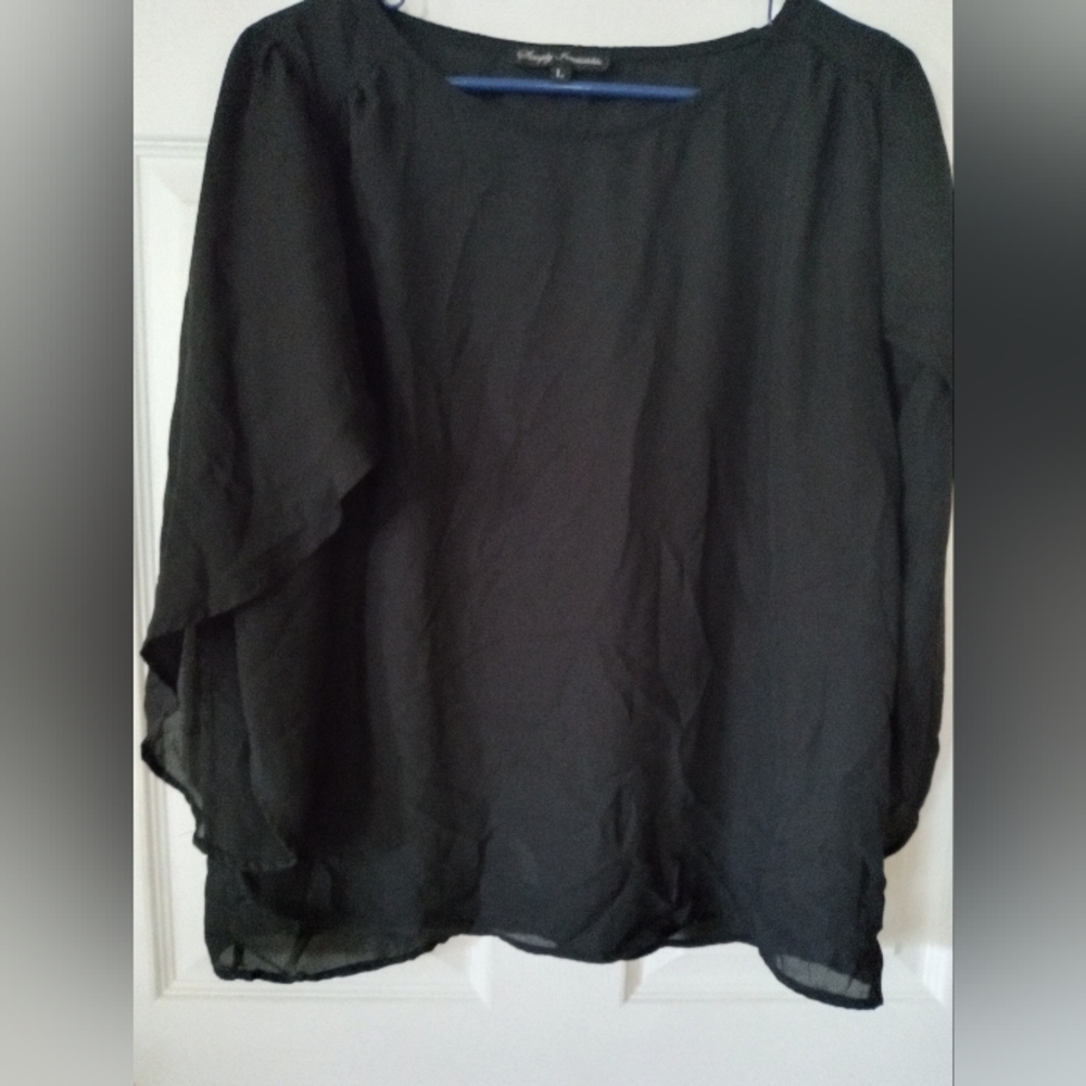 Simply irresistible blouse